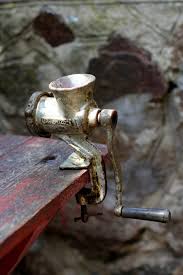 Містерія м’ясорубки (+ бонус для опівнічників)