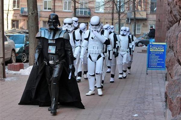 'Сила людей' Панчишина, 'Наш край' Романюка,  «БПП «Солідарність» Куліша, «Рідне місто» Скигара, 'Самопоміч' Рогатюка: у Чернівецькій області зареєстровано 188 осередків політичних партій