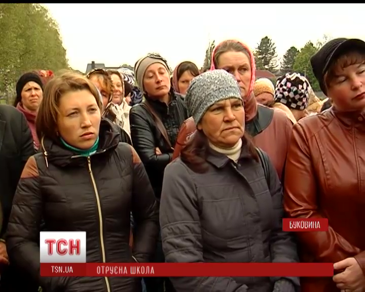 На Буковині два тижні не можуть здолати загадки отруєння 50 дітей