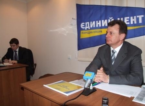 Чинний губернатор Буковини зустрівся з своїм попередником на цій посаді