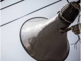 Аварійні сирени налякали чернівчан. Повідомлення про небезпеку лунали в обідню пору на проспекті Незалежності