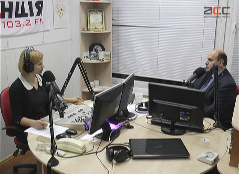 Голова Чернівецької обласної ради вважає, що місто не виконало свої зобов'язання щодо аеропорту