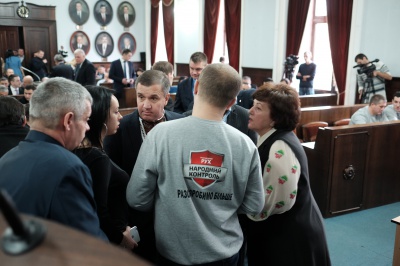 Четверо депутатів нової міськради Чернівців не мають вищої освіти (ІНФОГРАФІКА)