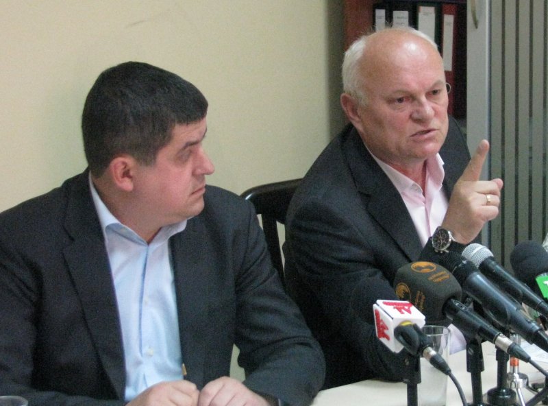 Бурбак  та Федорук підведуть підсумки року  