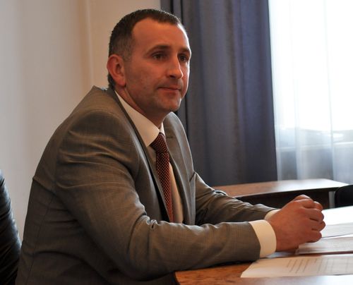 Фальш-старт секретаря міськради Михайлішина та газети “Чернівці”