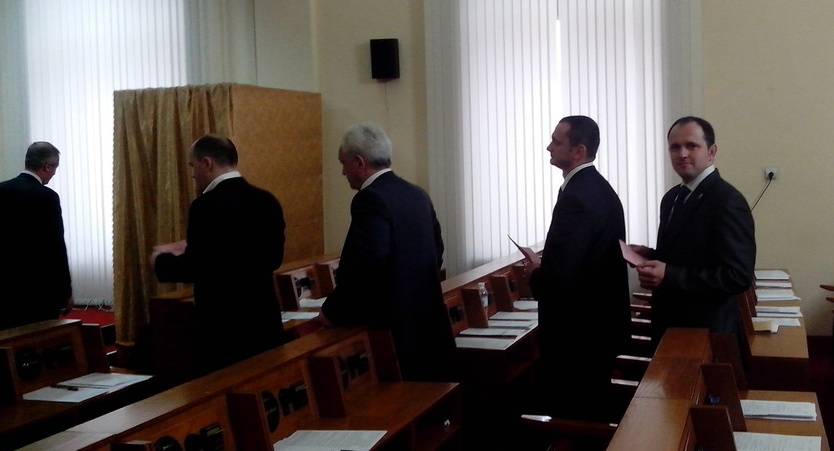 УКРОП обурений, що посадовець облради підміняє закон 