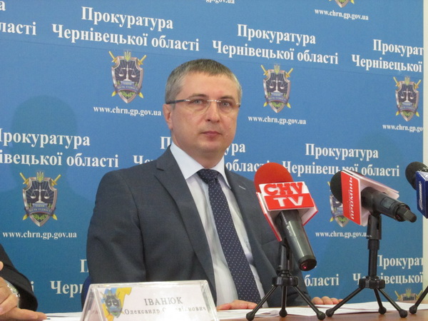 Ідею написати на студентів  заяву  в прокуратуру депутатам міської ради підкинув прокурор Ванзуряк, - Василь Продан