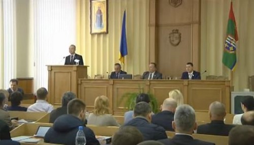 Депутати Глибоцької райради першими перейшли на електронне поіменне голосування (відео)