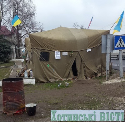 Фищук переконав активістів зняти намет в Атаках