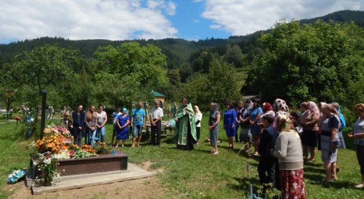 В Усть - Путилі вшанували пам'ять загиблого в АТО Олександра Чигрина