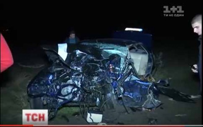 Смертельна аварія в Остриці. Зіткнулися два 'BMW', два водії загинули на місці - одного годину діставали з понівеченого авто, - відео з трагічного ДТП (ВІДЕО)  