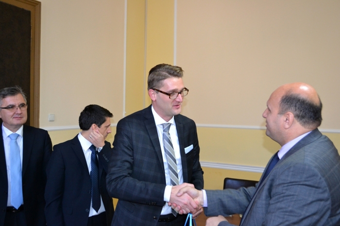 Посол Румунії в Україні сьогодні перебуває в Чернівецькій області: Взаємовигідна транскордонна регіональна співпраця сприяє гармонізації міждержавних відносин 