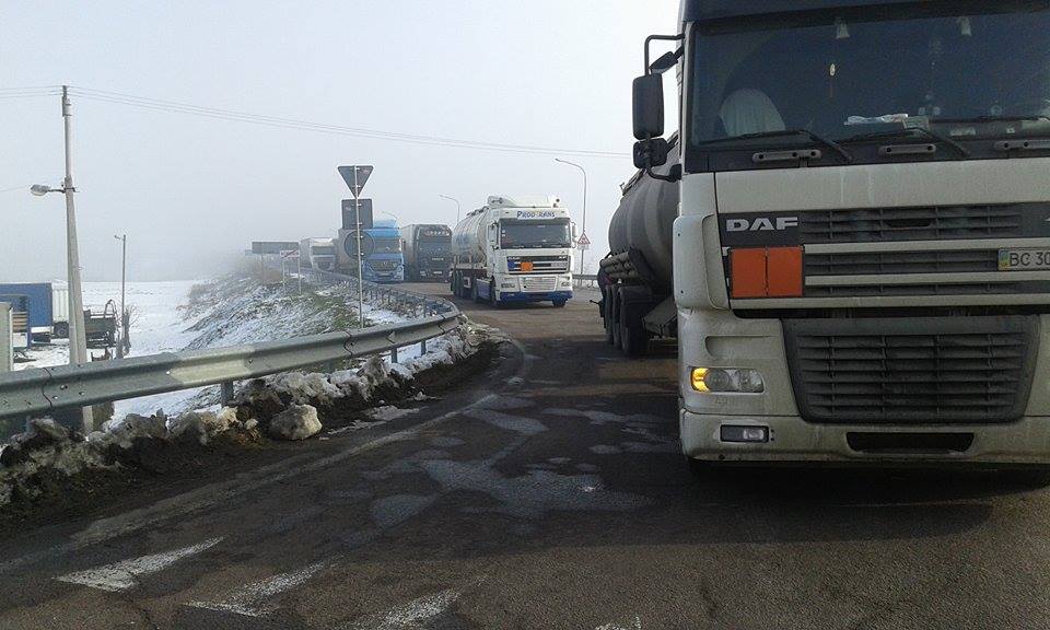 Траса Чернівці-Порубне завтра буде перекрита. А Бурбак же попереджав! 