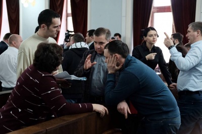 Оновлення тролейбусного парку Чернівців за кредитні кошти підтримали Юрій Бурега, Віталій Матвієнко, Олександр Ставчанський, Володимир Сєхов  та Олексій Каспрук 