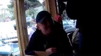 Активісти показали бійця АТО, який продавав тепловізор, куплений за зібрані волонтерами всієї Буковини гроші