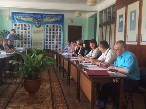 В Хотині на відміну від Чернівців виділили гроші на закупівлю додаткового обладнання  для видачі біометричних паспортів