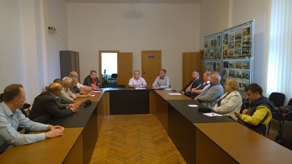 Свободівців Мельничука й Ілюка виключили з Ради 'Майдану', а Фищука змусять прозвітувати перед Радою об’єднання 