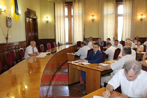 Фищук занепокоєний випадками отруєння дорослих та дітей в Чернівецькій області