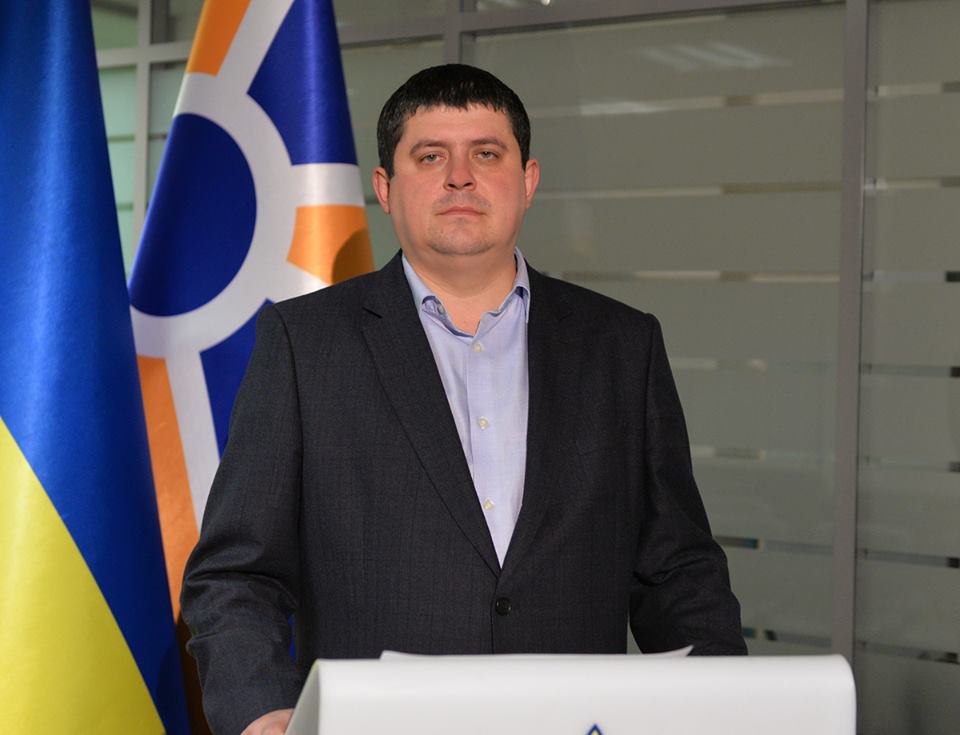 Бурбак нагадав, як хотів працювати влітку і розповів, що «Народний фронт» робитиме восени  