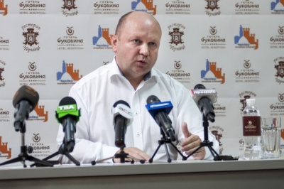 Каспрук закликав Продана не оббріхувати колег-депутатів перед чернівчанами