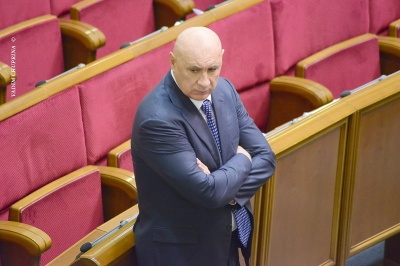 Віктор Король, Марія Матіос, Богдан Онуфрик  та Іван Мирний у переліку найменш публічних депутатів Ради