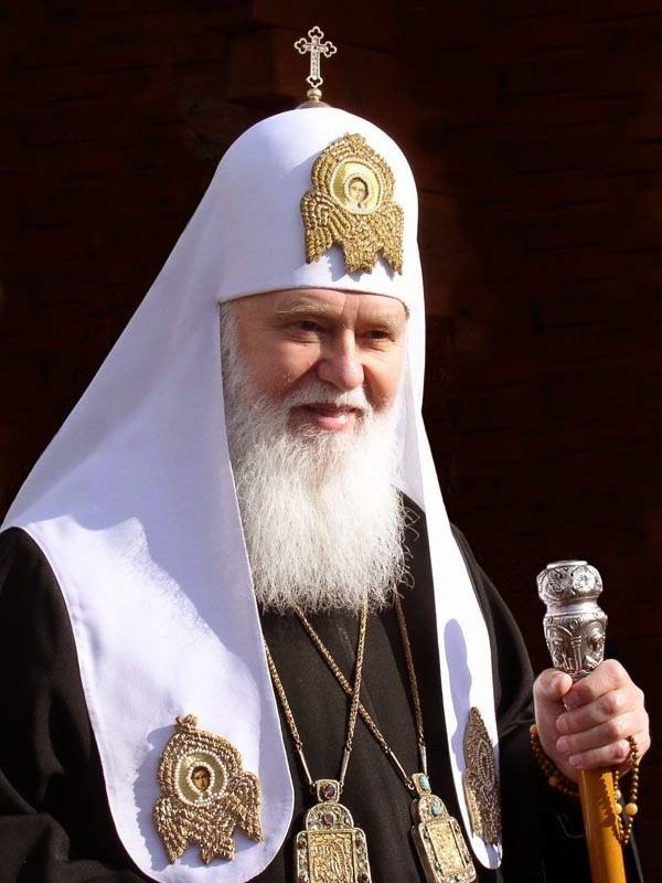 Бурбак привітав патріарха Філарета з днем народження