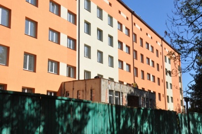Чернівецьке УКБ віддало ще понад 40 млн грн на реконструкцію перинатального центру фірмі, яка підробляла акти на цьому ж об’єкті