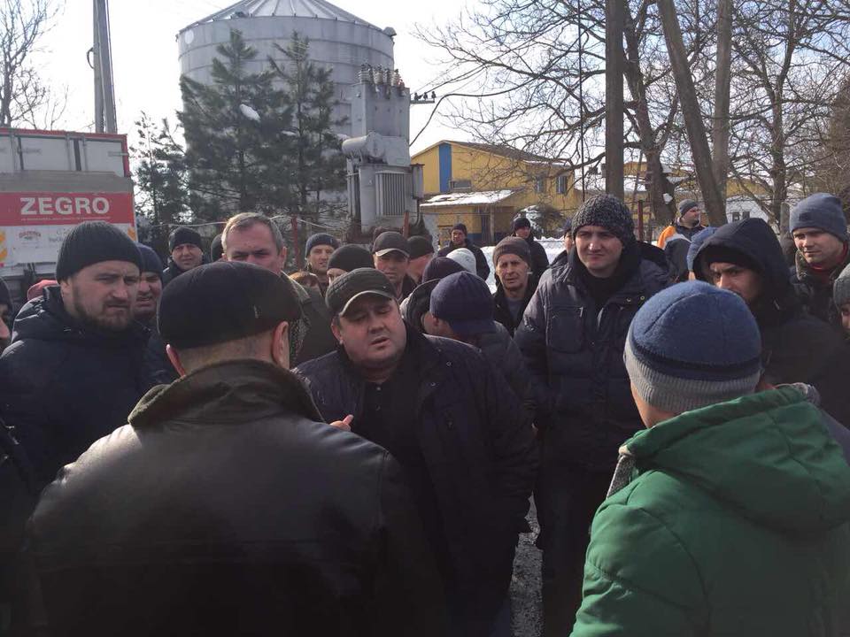 Тіміш хоче, щоб Аваков розібрався з тушами мертвих свиней на Глибоччині і Герцаївщині  