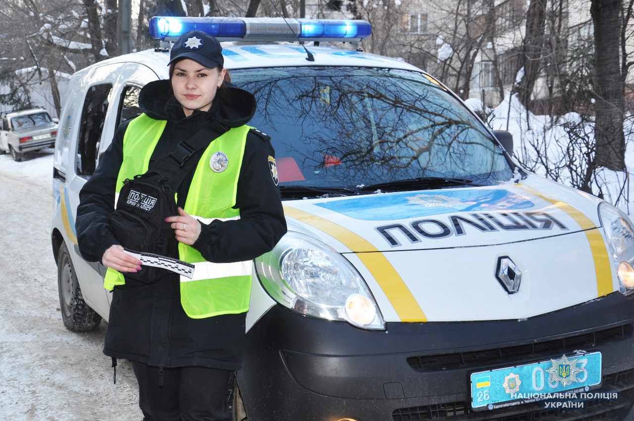 Жінка-поліцейський: надійна колега та окраса особового складу