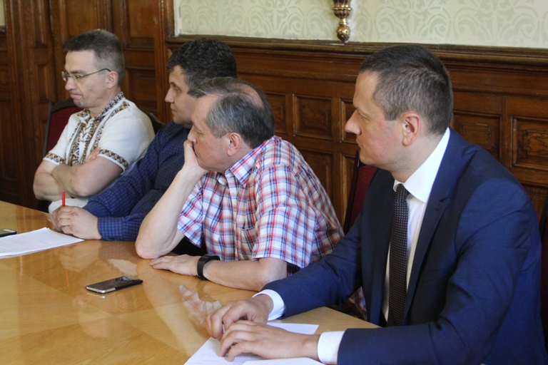 Громадській раді сподобалося, що Гостюк і робоча група склали план децентралізації Чернівецької області без «білих плям»