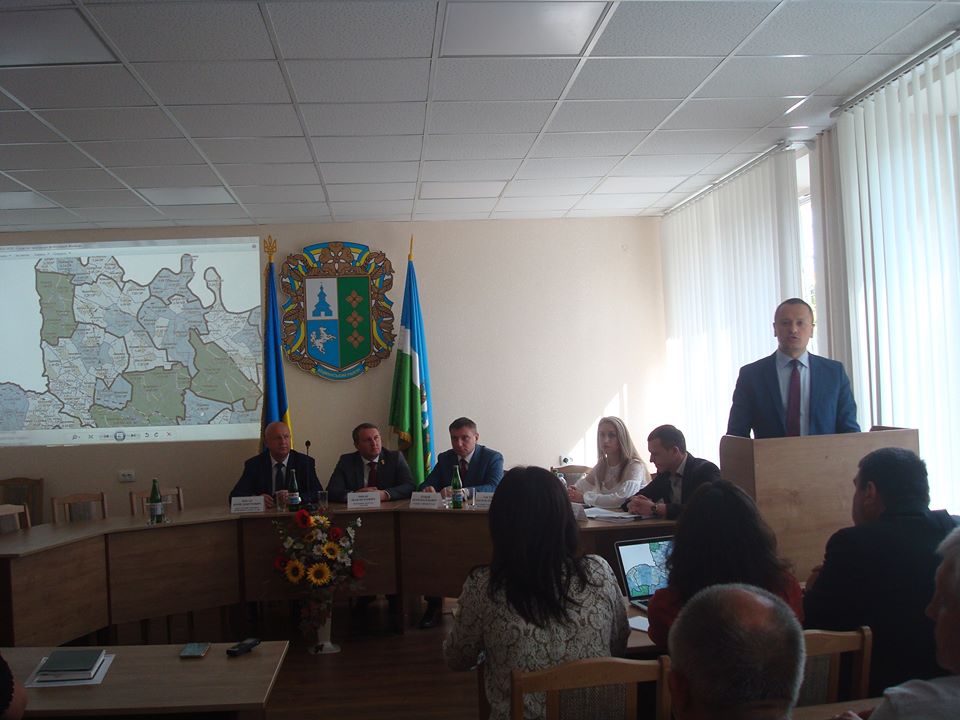 Гостюк готує об’єднання територіальних громад в Кіцманському та Сторожинецькому районах без так званих «білих плям»