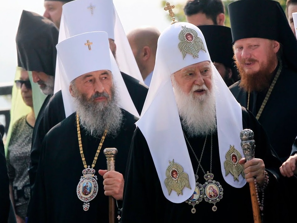 Патріарху Філарету довіряють удвічі більше українців, ніж митрополиту Онуфрію