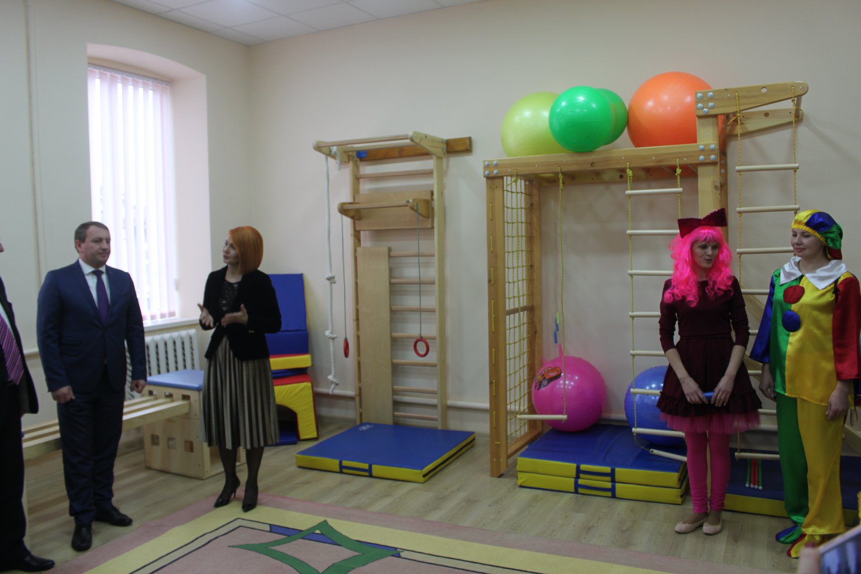 У Чернівецькій області відкрили ще один інклюзивно-ресурсний центр і відремонтоване відділення медицини невідкладних станів