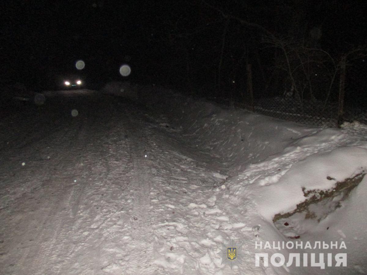 На Буковині школяр помер у лікарні після катання на санках