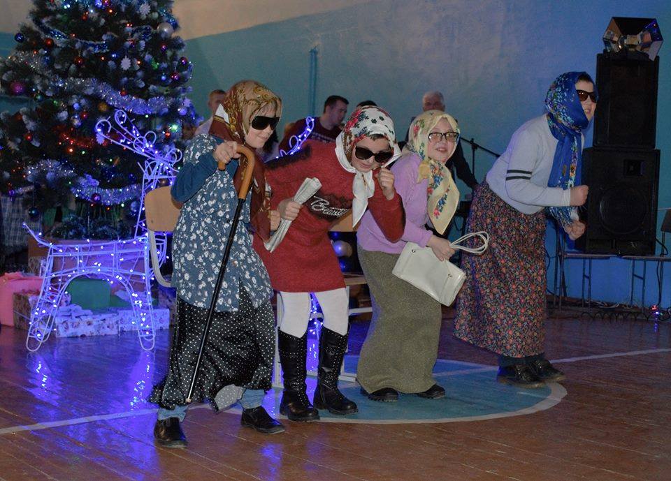 Учні Малятинецької школи змусили Івана Мунтяна щиро сміятися 