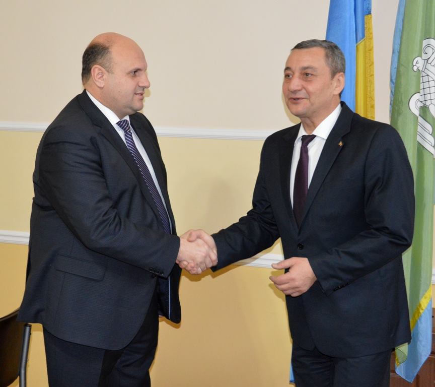 Іван Мунтян запропонував Державному секретарю Міністерства у справах румунів звідусіль наслідувати приклад  віце-прем’єр-міністра України Степана Кубіва