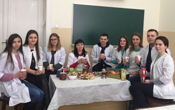 У Чернівцях студенти відзначили День чаю 