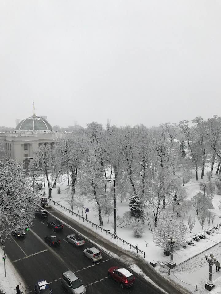 Бурбак нагадав чернівецьким дорожникам, що в країні зима