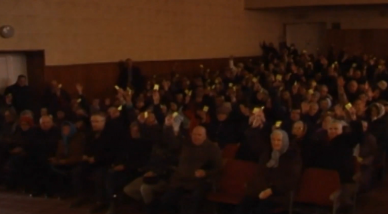 На Буковині у рідному селі Епіфанія громада таки розірвала стосунки із УПЦ МП - відео