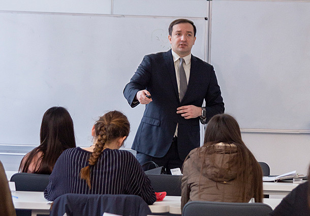 Голос правди має бути гучнішим, ніж голос брехні – Максим Кияк