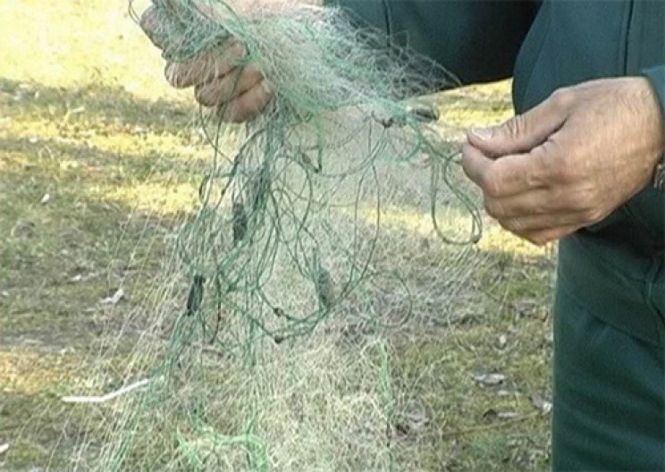 Хмельницькі рибоохоронці зняли 800 метрів 'чернівецьких' сіток на Дністрі