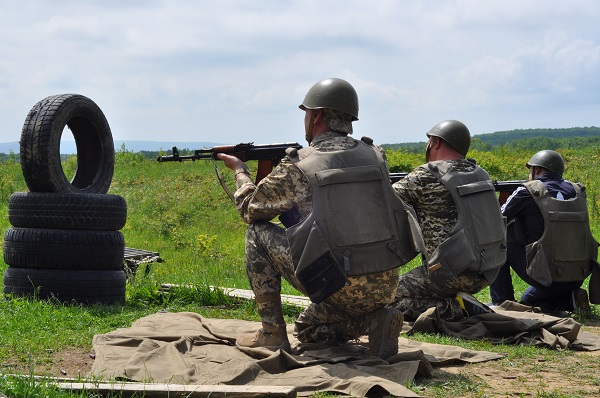 Понад 200 буковинських резервістів стріляли сьогодні на полігоні 
