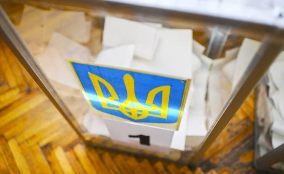 Нові політичні партії мають невеликі шанси пройти у Раду – соціолог
