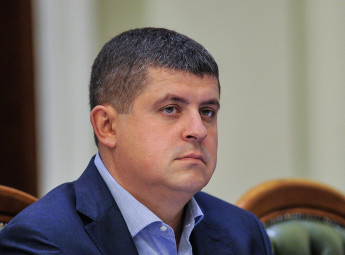 Бурбак обурений заявами щодо скасування мовних квот в медіапросторі та планами капітулювати перед Росією