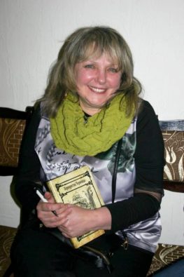 Про будинок «Під сонечком» – свідка великого кохання до жінки і до моря, про яку ми дізнаємося завдяки старовинному австрійському будинку у Чернівцях  