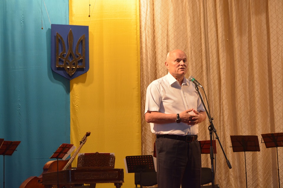 Микола Федорук: 'З Днем Конституції України!'