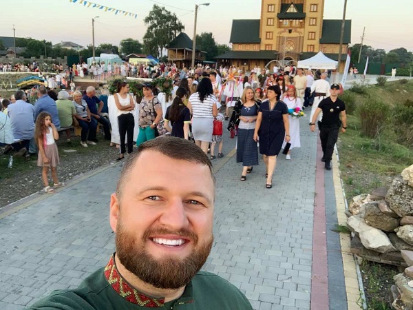 «Як Тичина на Івана Купала святкував»