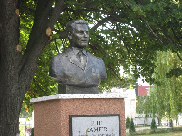 І постав Ілля Замфір героєм села Горбове