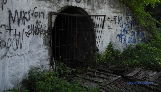 Підземні Чернівці. Тунель, овіяний легендами (на вікенд)