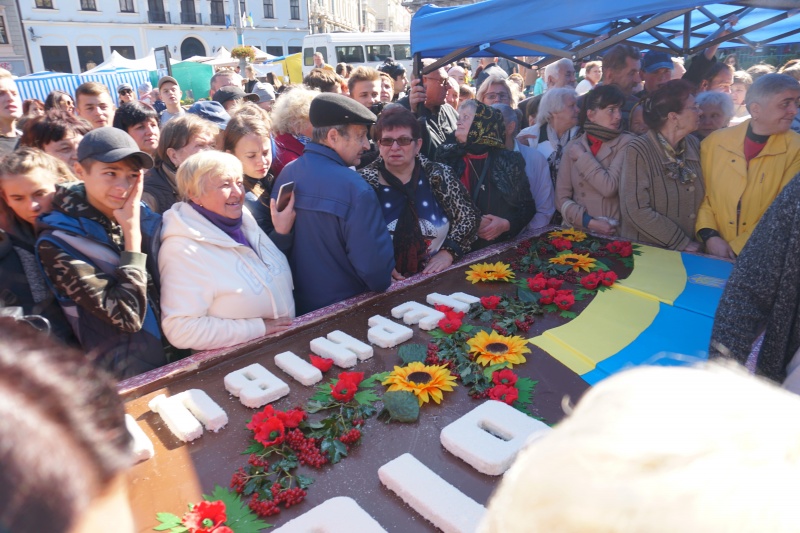 Як Чернівці святкуватимуть День міста (ПРОГРАМА+місця і час перекриття руху)